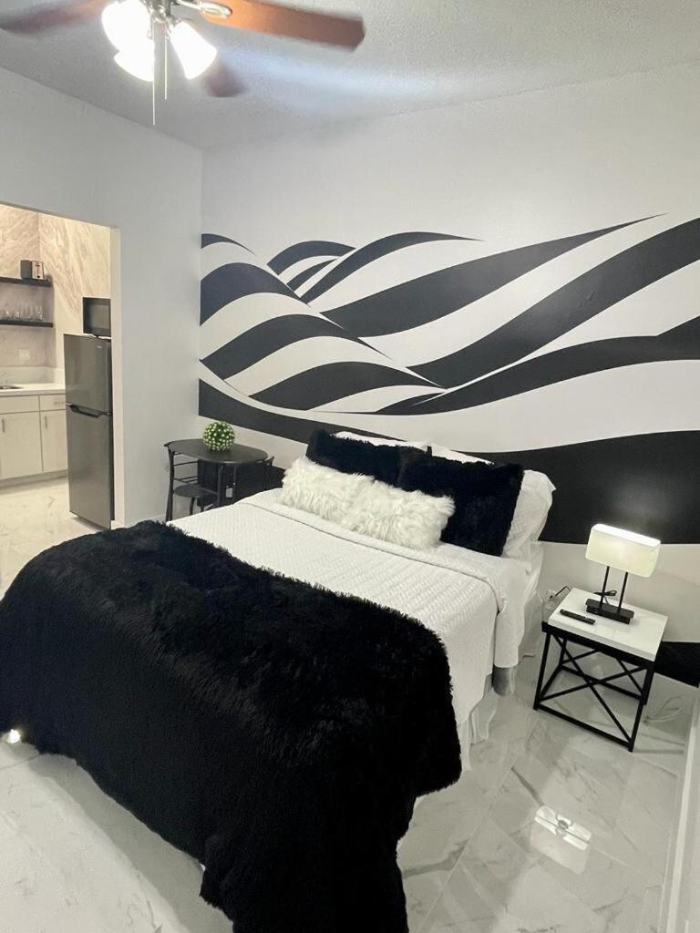 Cozy Studio, Prime Location, Remodeled, 1 Parking ウェストパームビーチ エクステリア 写真
