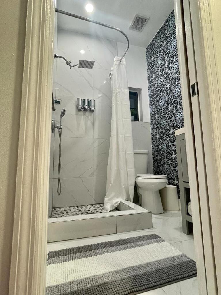 Cozy Studio, Prime Location, Remodeled, 1 Parking ウェストパームビーチ エクステリア 写真